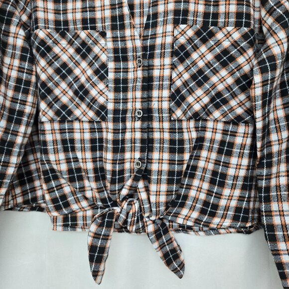 Lily Star* Plaid Crop-Top Multicolor* Long Sleeve* Tie Bow at bottom* Size: M - Picture 2 of 8